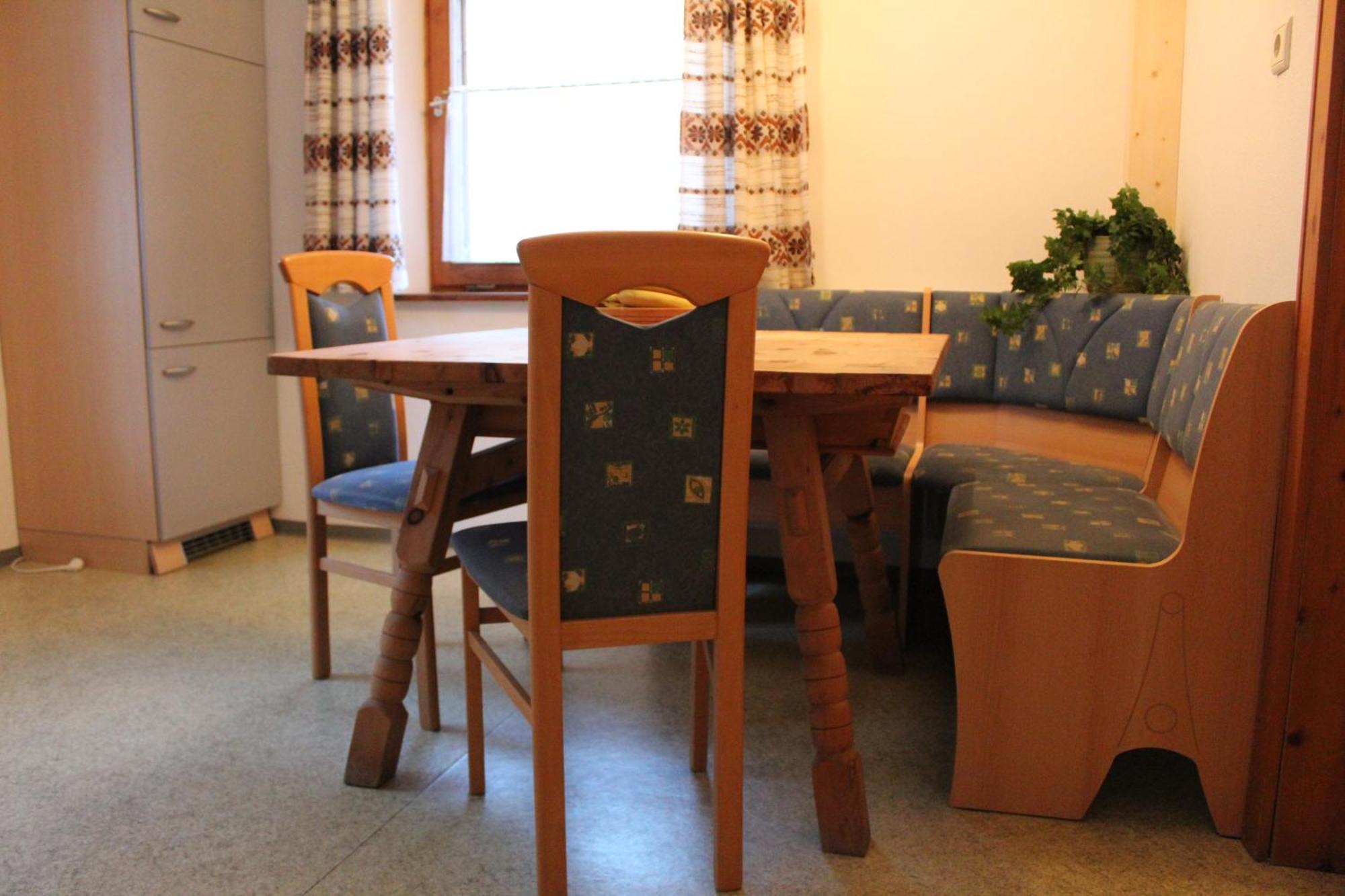 Lue De Terza Apartment San Vigilio Di Marebbe Bagian luar foto
