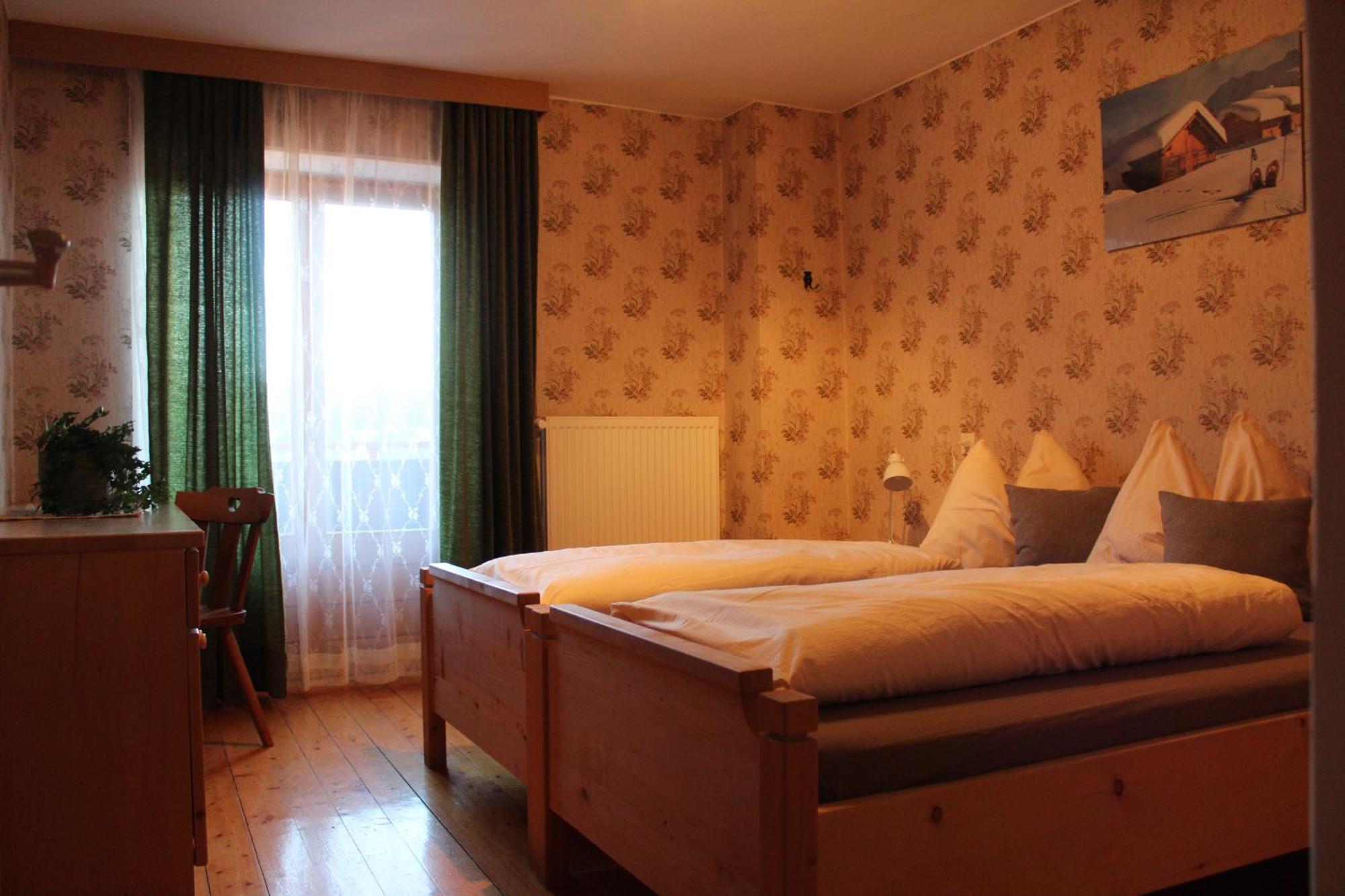 Lue De Terza Apartment San Vigilio Di Marebbe Bagian luar foto