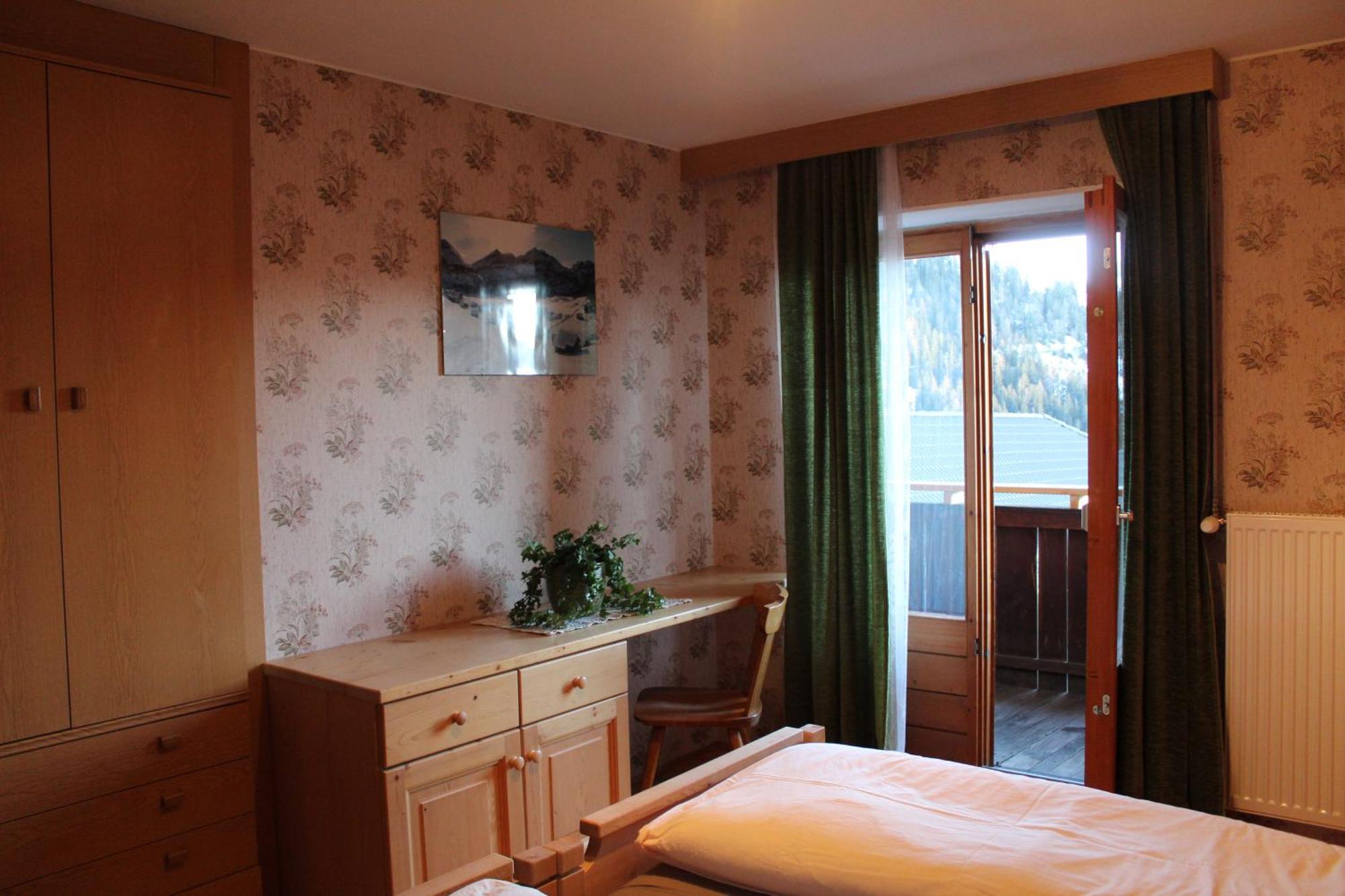 Lue De Terza Apartment San Vigilio Di Marebbe Bagian luar foto
